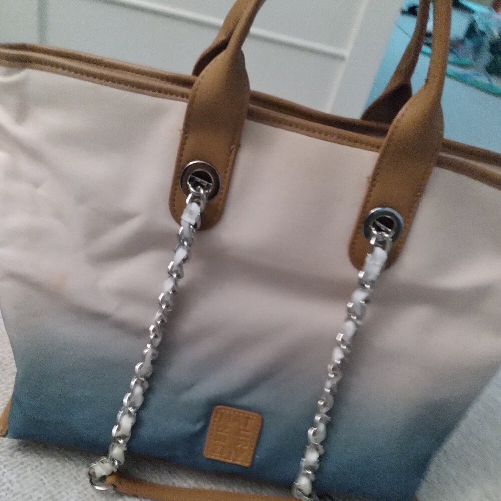 Tote purse with chain strap by Naturalizer